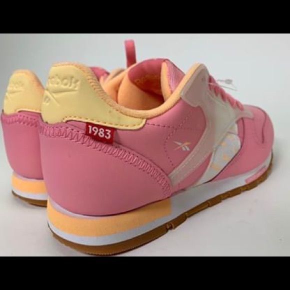 Reebok Classic Kids Sz. 4.5 Squad Pink/Desert Glow - Picture 6 of 10